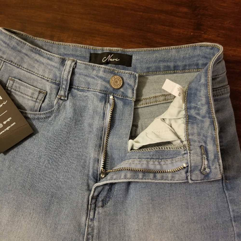 NWT NVGTN Light wash jeans - Picture 2 of 9